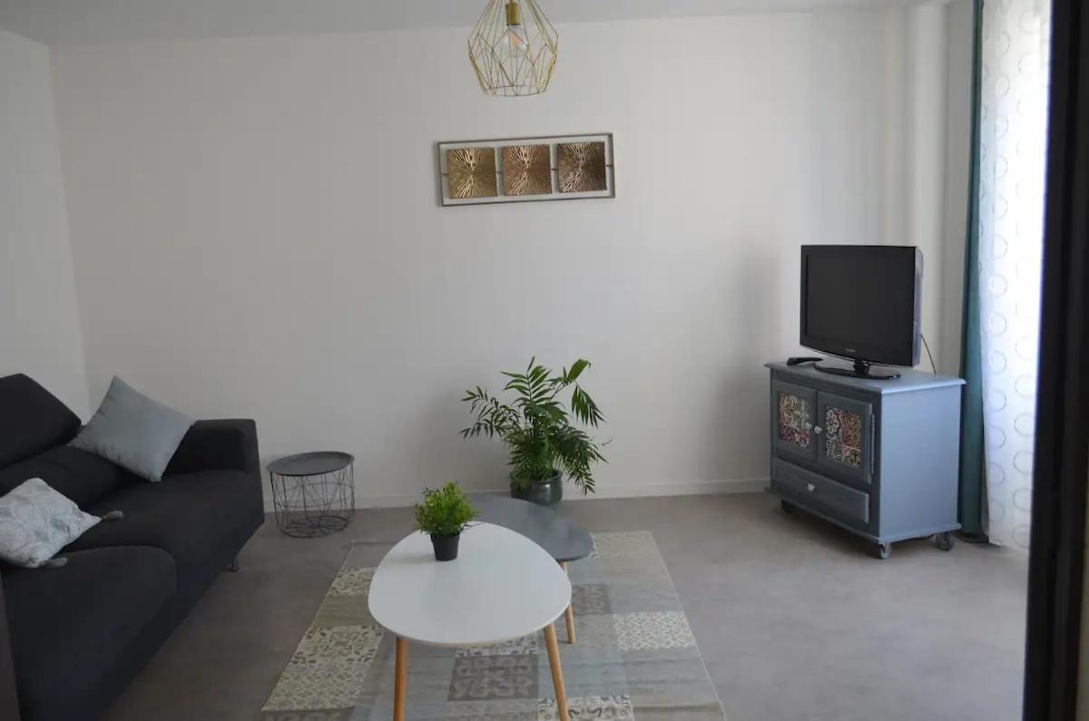 Agreable Maison Petit Jardin A 7 Minutes De Reims Pargny-les-Reims Bagian luar foto
