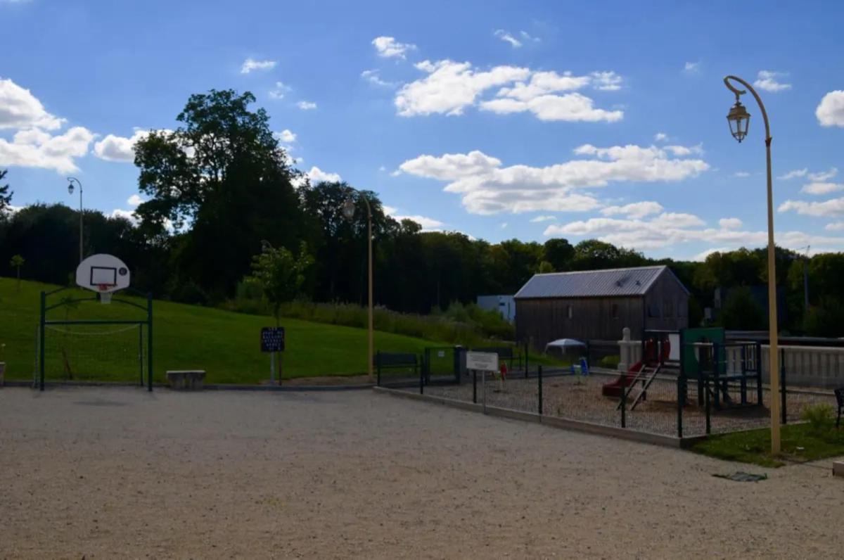 Agreable Maison Petit Jardin A 7 Minutes De Reims Pargny-les-Reims Bagian luar foto